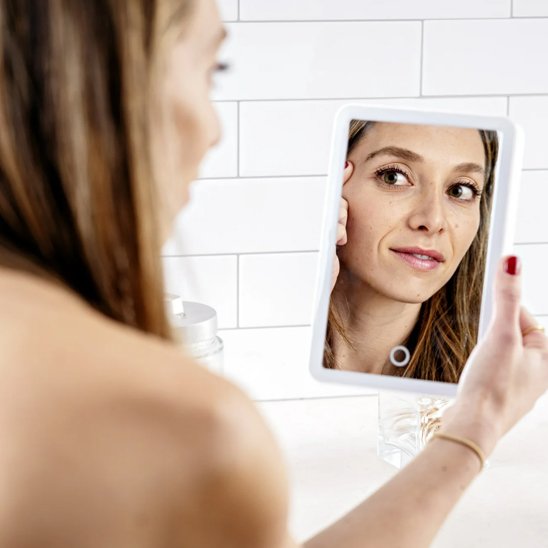 Miroir maquillage lumineux avec zoom 10X | LuxGlow - Sylglow - L'Univers beauté