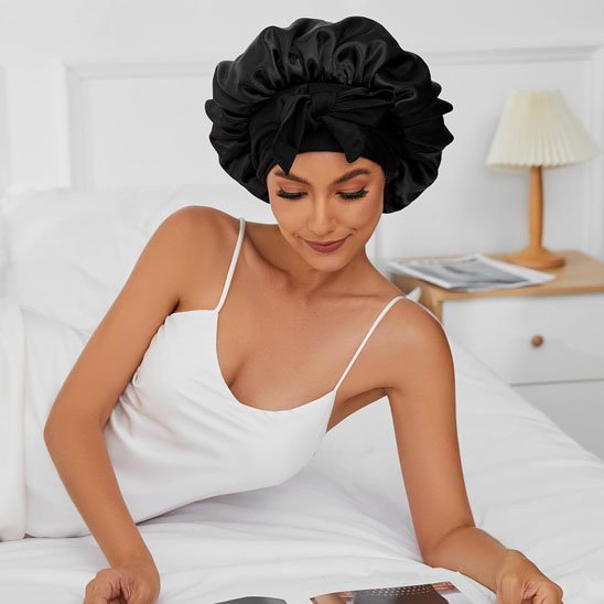 Bonnet en satin | DreamSoft